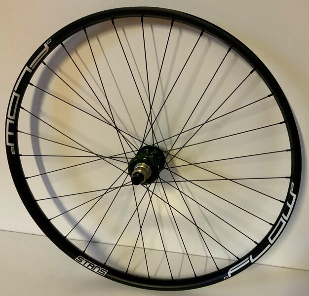 STAN'S NoTubes ZTR FLOW EX3 29" + RS Kest DH16R